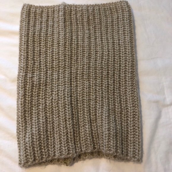 zara beige scarf - Picture 2 of 3